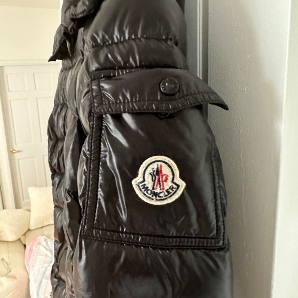 Moncler - Picture 6 of 8